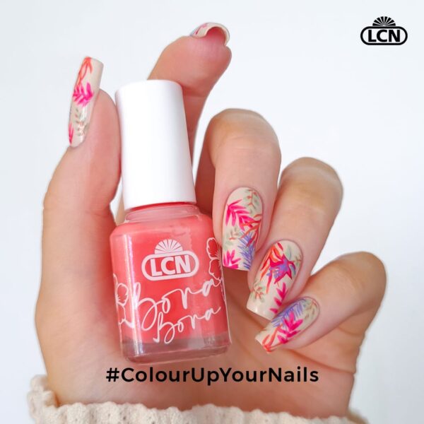 ColourUpYourNails BoraBoraNailArt Nagelfuchs