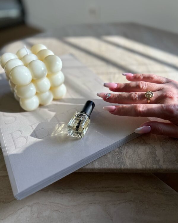 nail oil