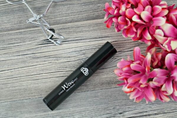 lcn wow mascara 01