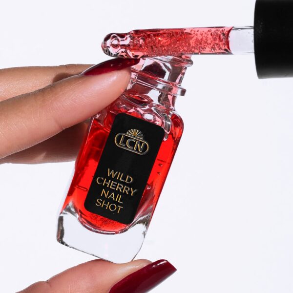 21.10.24Rouge Nailshot
